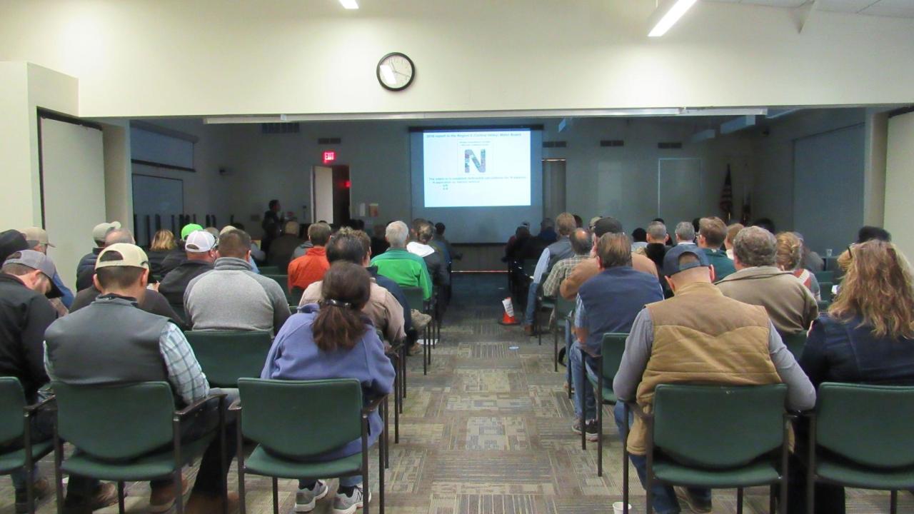 Image of growers at educational event